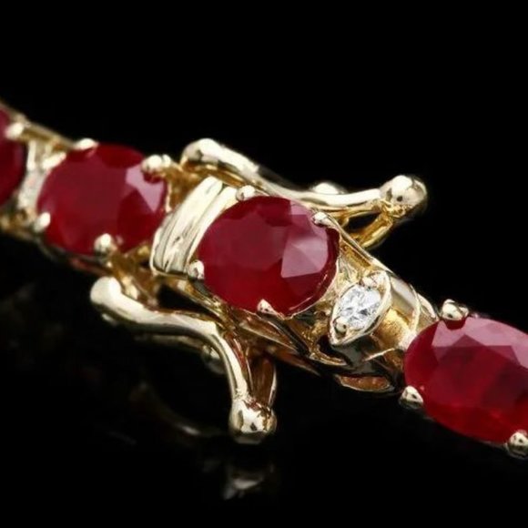 16.30Ct Natural Red Ruby & Diamond 14K Solid Yellow Gold Bracelet - Picture 3 of 5